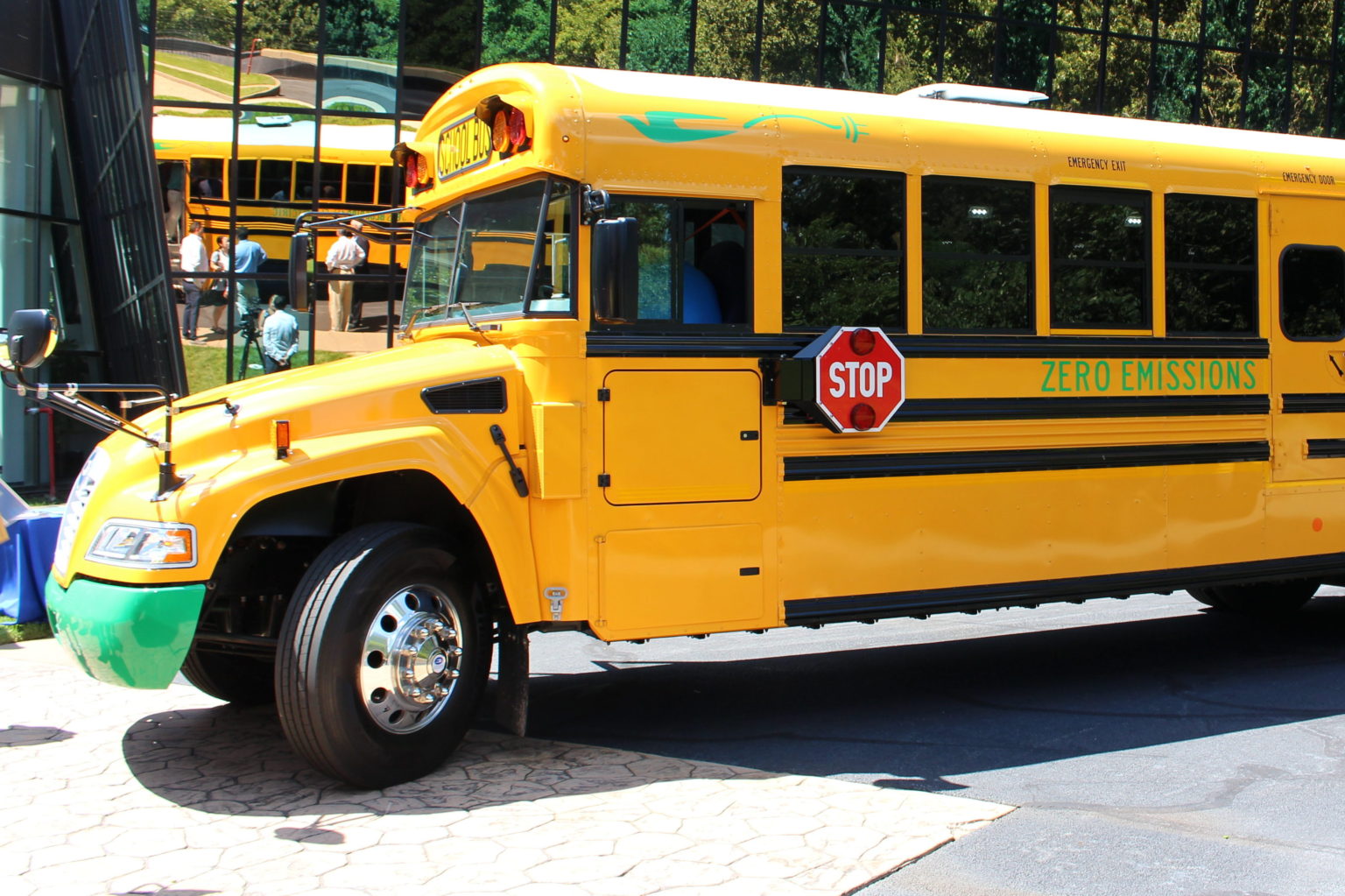 MORE THAN 14 MILLION AWARDED FOR CLEAN SCHOOL BUSES Virginia Clean